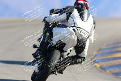 media/Jan-14-2022-Apex Assassins (Fri) [[4609ad47be]]/Trackday 2/Session 3/Turn 12 Backside/